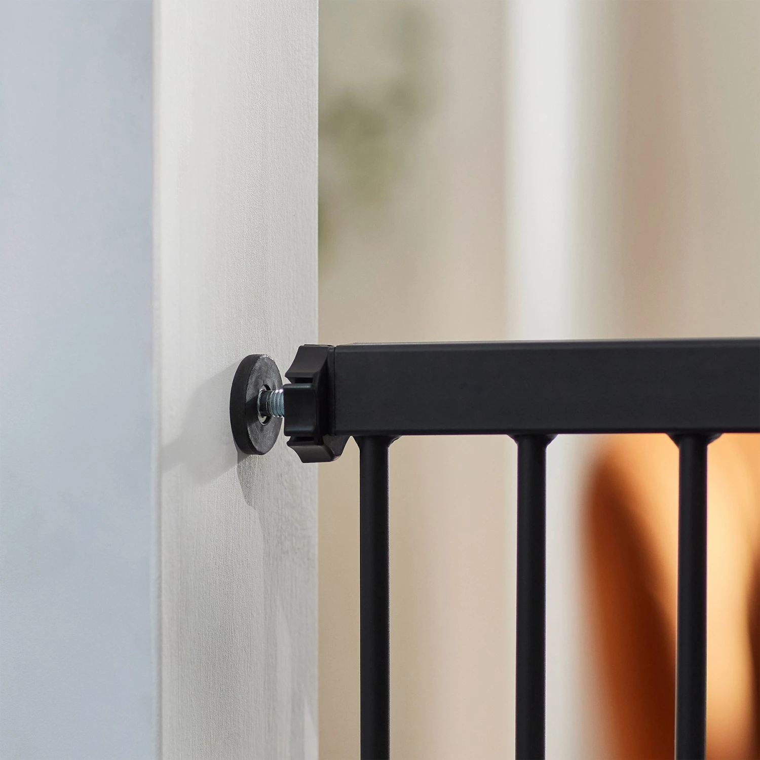 Frisco Metal Pattern Extra Tall Auto-close Dog Gate - Image 4