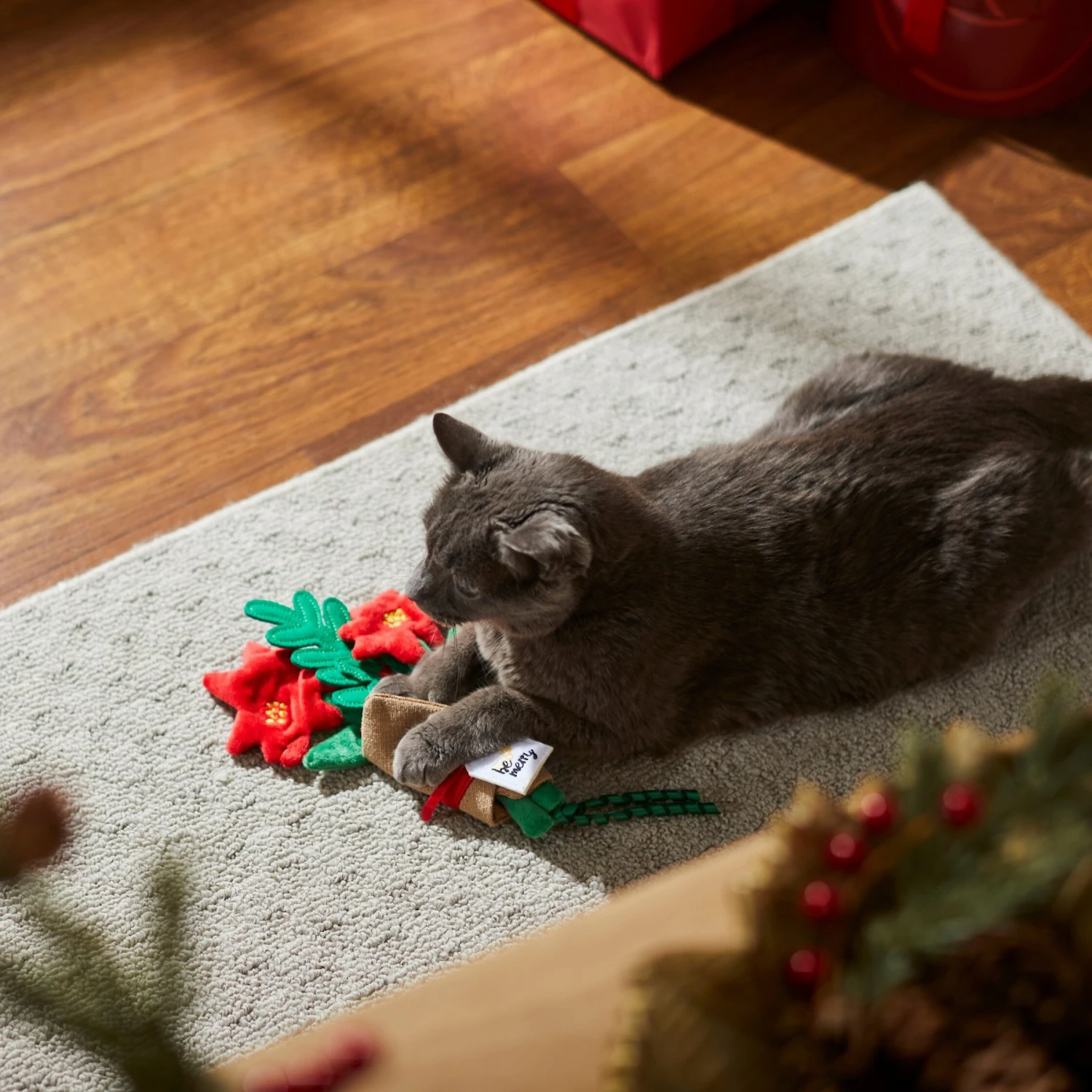 Frisco Flower Bouquet Plush Cat Toy With Catnip - Image 3