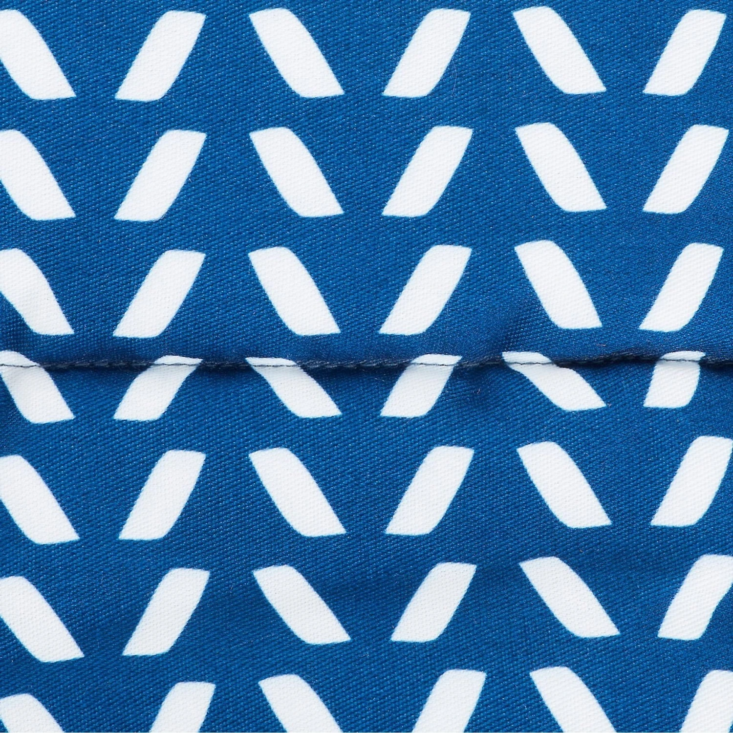 Frisco Herringbone Small Pet Plush Oval Cuddler & Frisco Hanging Koala Small Pet Bed - Image 5